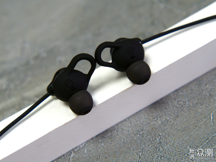 vivo無線影音耳機：運動與好音質可以兼得_新浪眾測