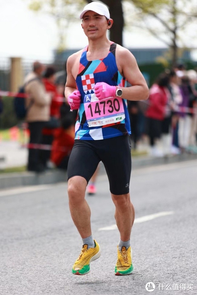 （我是誰、我在哪、為什么跑馬）