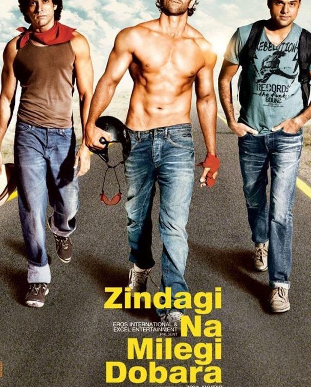 印度頂級男星個個都是健身狂魔三大汗年過50歲身材管理依然一流