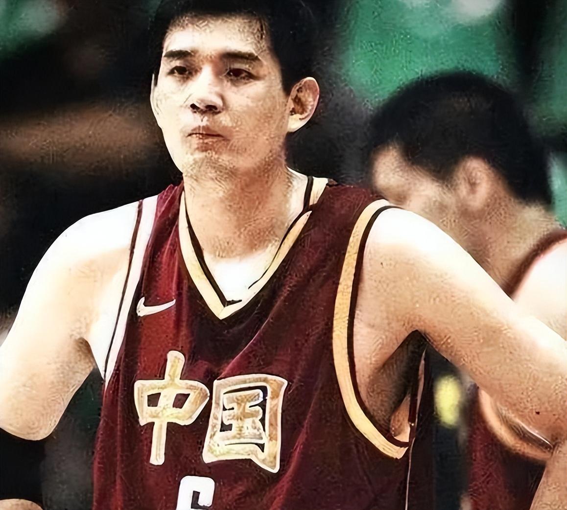 中國歷史籃球最佳成績是誰_歷史籃球得分最高的人_籃球歷史最佳球員