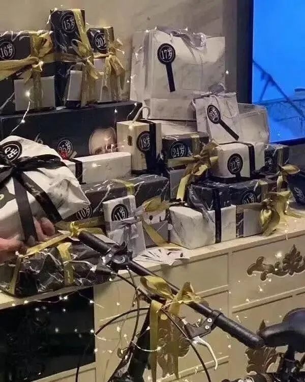 盤點那些健身明星_健身男星_男明星健身保持年輕嗎
