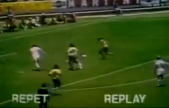 足球球技最好的是誰_足球歷史最好球技_足球技術排行