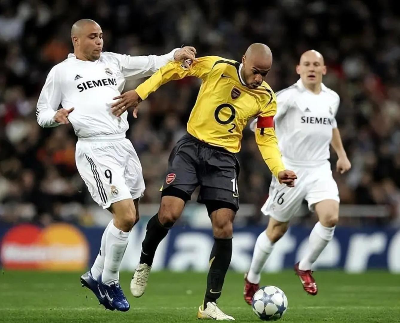 足球歷史最好球技_足球技術排行_足球技術最好的是誰