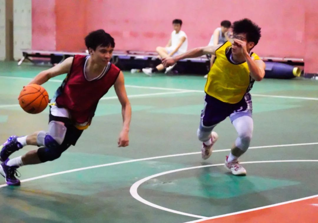 單挑籃球冠軍比賽北京學生是誰_單挑籃球冠軍比賽北京學生名單_北京籃球學生單挑比賽冠軍