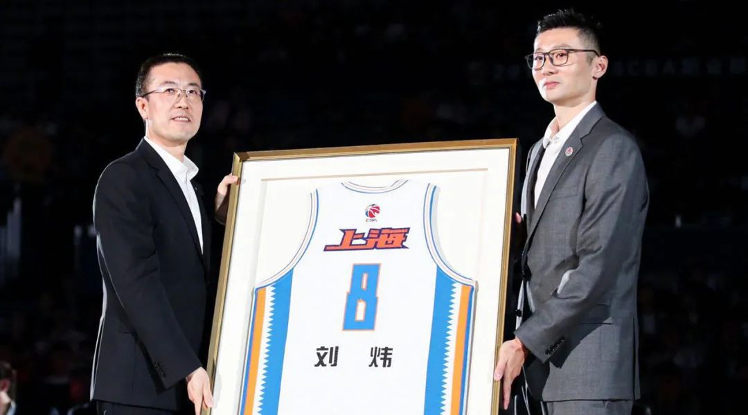籃球歷史上的偉大時刻之一_籃球歷史大事件_籃球史上最偉大的球員